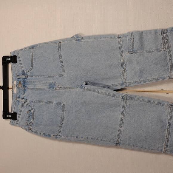 PacSun Women's High-Rise 90s Boyfriend Carpenter Cargo Jean. Light Blue, Size 27 - Picture 7 of 16